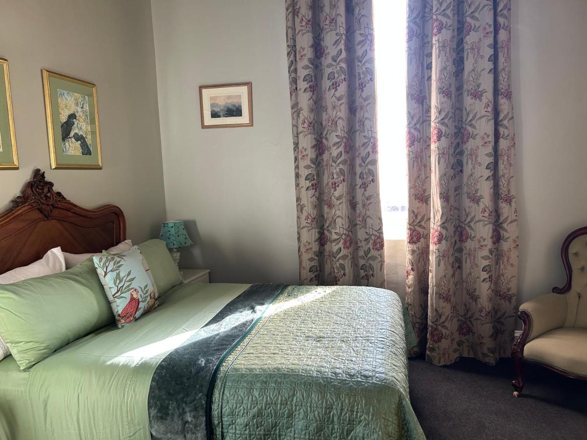 Convent At 5*